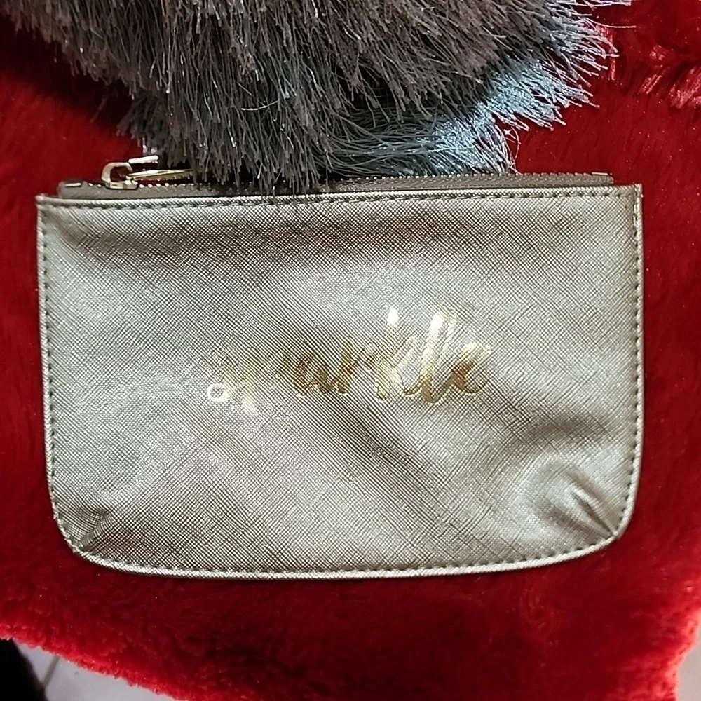 Makeup bag - Picture 1 of 4